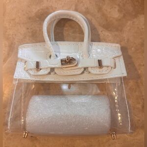 Elegant White Leather and 18 karat gold plated Mini Bag Charm